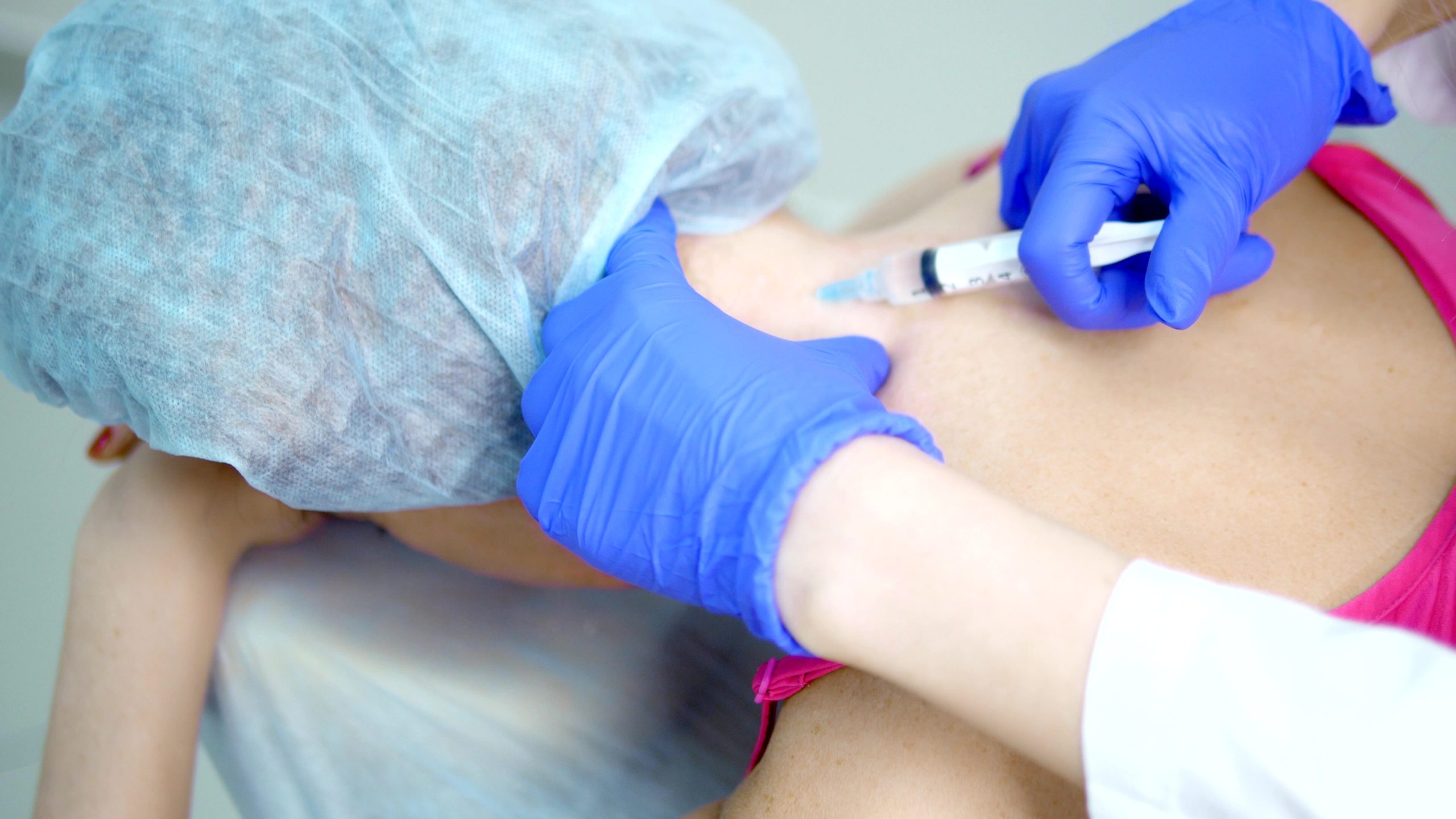How Epidural Steroid Injections Reduce Nerve Pain