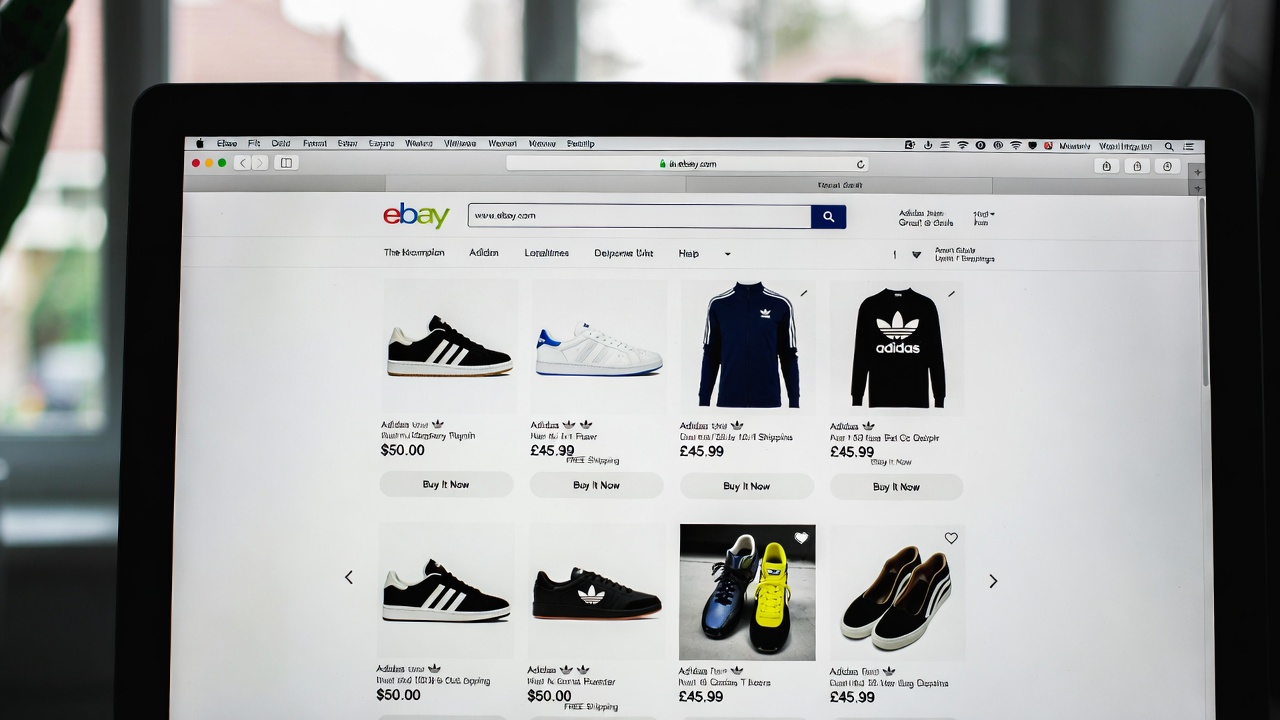 Bay Adidas